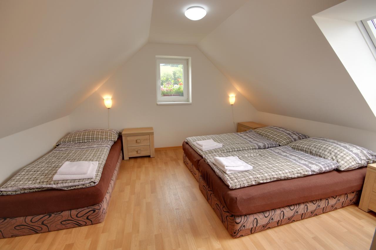 Guest House Pod Hájkem Horni Branna Exteriér fotografie